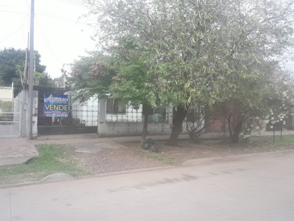 VENTA DE CASA - Bo BELGRANO - ZONA UNIVERSITARIA 