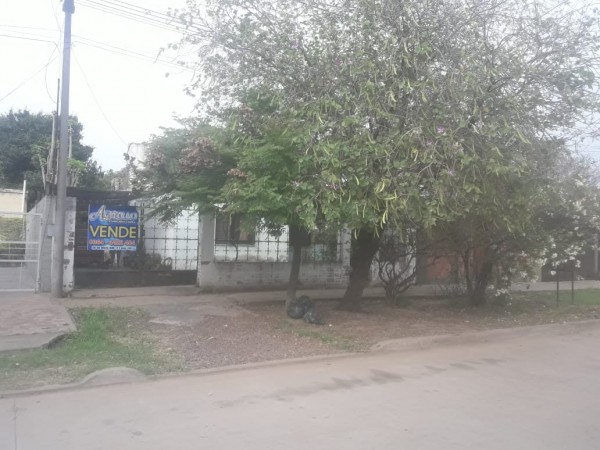 VENTA DE CASA - Bo BELGRANO - ZONA UNIVERSITARIA 