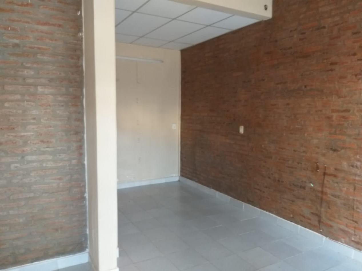 LAPRIDA 460 - 15 E/ 12 Y 10 CENTRO 