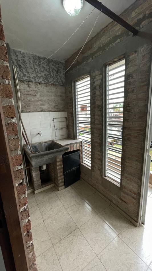LAVALLE 744 - 7 E/ 16 Y 18 ENSANCHE SUR 