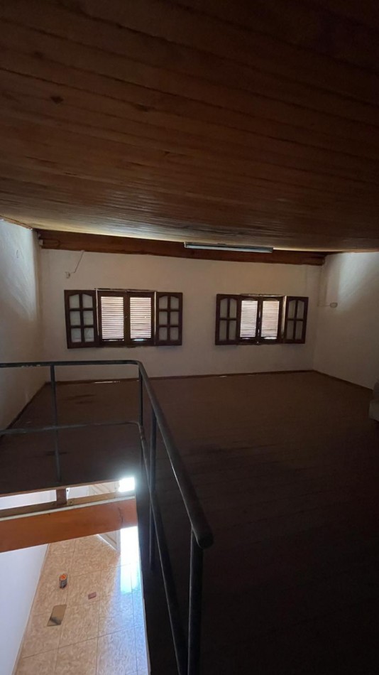PRINGLES 790 - 18 ENTRE 15 Y 17 CENTRO - DUPLEX