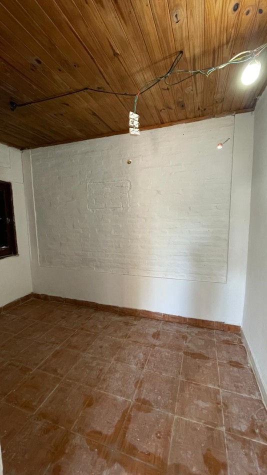 BENJAMIN FRANKLIN 2 - 7 E/ 2 Y 0 ENSANCHE SUR - GRANDE - ZONA UNCAUS