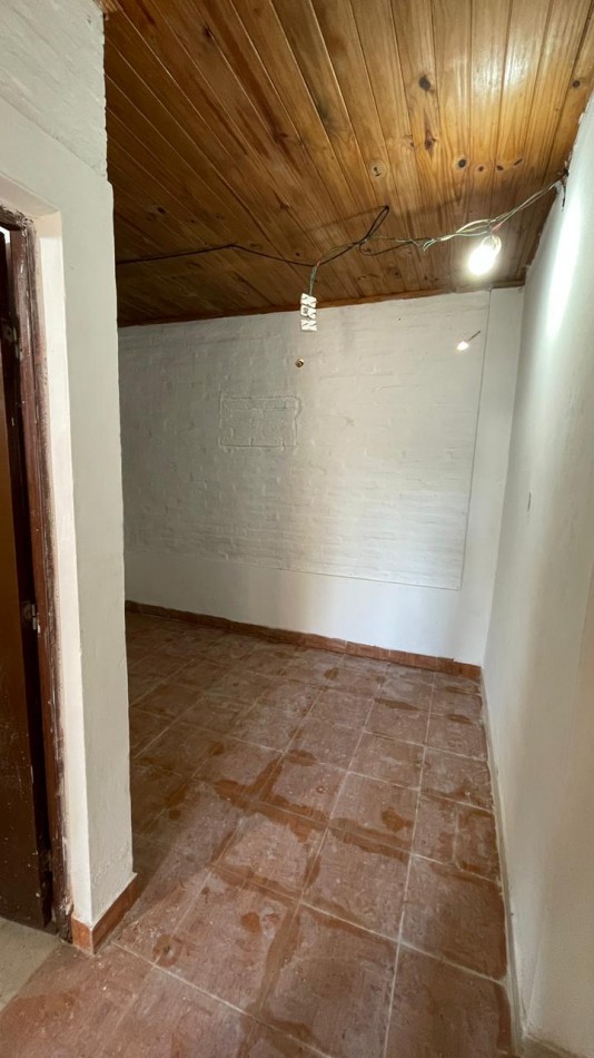 BENJAMIN FRANKLIN 2 - 7 E/ 2 Y 0 ENSANCHE SUR - GRANDE - ZONA UNCAUS