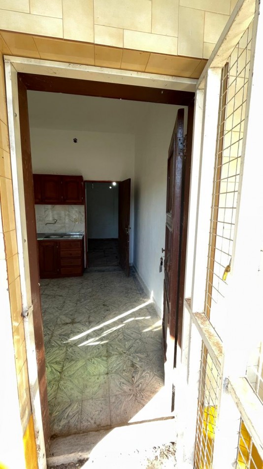 BENJAMIN FRANKLIN 2 - 7 E/ 2 Y 0 ENSANCHE SUR - GRANDE - ZONA UNCAUS