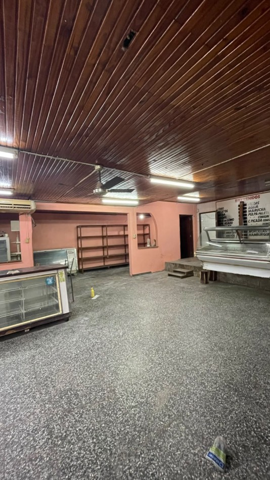 JOHN F. KENNEDY 13 - 9 ENTRE AV. 2 Y 0 RESERVA ESTE