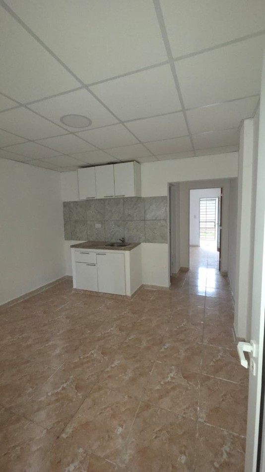 24 ENTRE 5 Y 7 DON ORIONE - ZONA UNCAUS - DON ORIONE