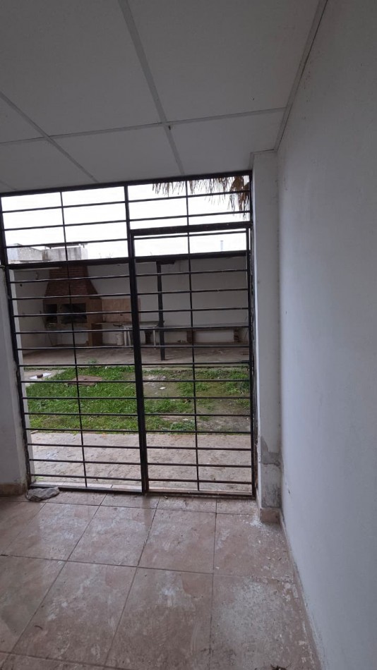 24 ENTRE 5 Y 7 DON ORIONE - ZONA UNCAUS - DON ORIONE