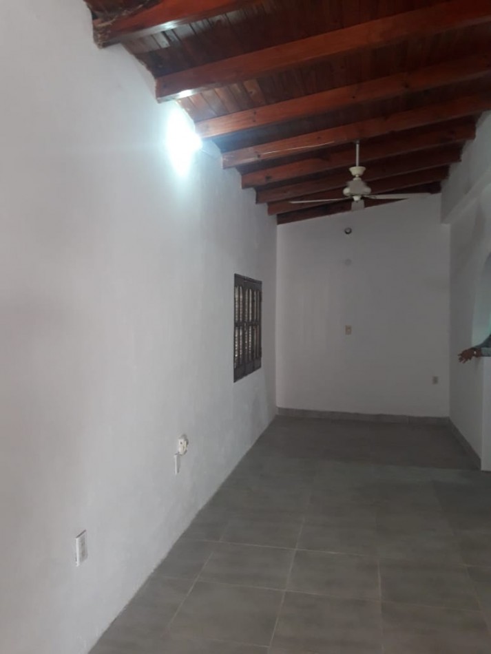 GDOR. CASTELLS 794 - 19 ESQ. 18 ORO BLANCO - ZONA UNCAUS 