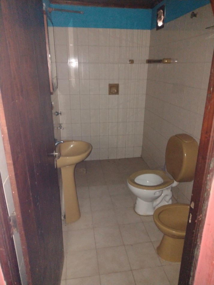 MONSEÑOR DISTEFANO - 6 E/ QUINTA 99 SAN CAYETANO 