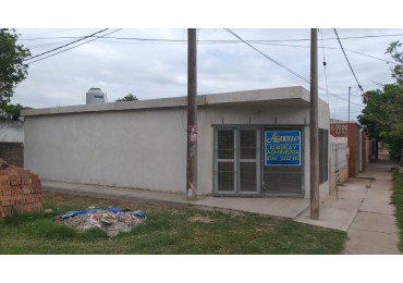 AV. 33 ESQ. 38 - COLON
